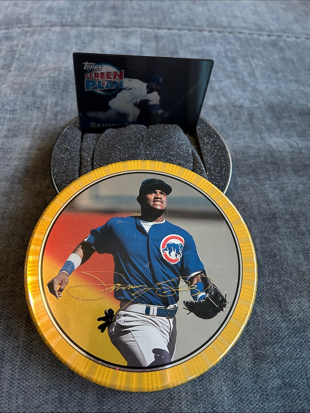 1997 Topps Sammy Sosa Cubs Collectible Tin and Card